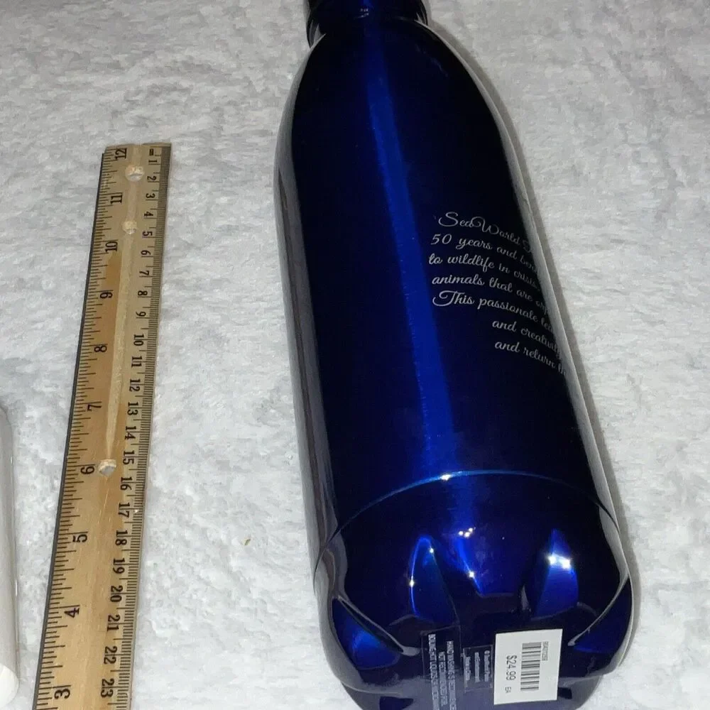 SeaWorld Parks Rescue Double Layered Steel Drink Bottle Holds About 62oz New